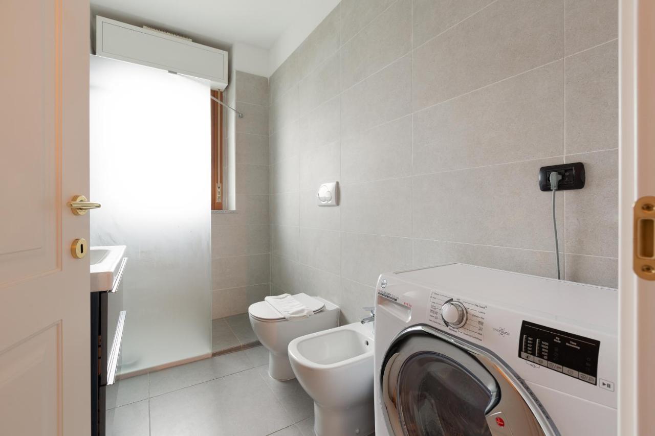 Milan Comfy Apartment X3 - With Balcony Exterior photo