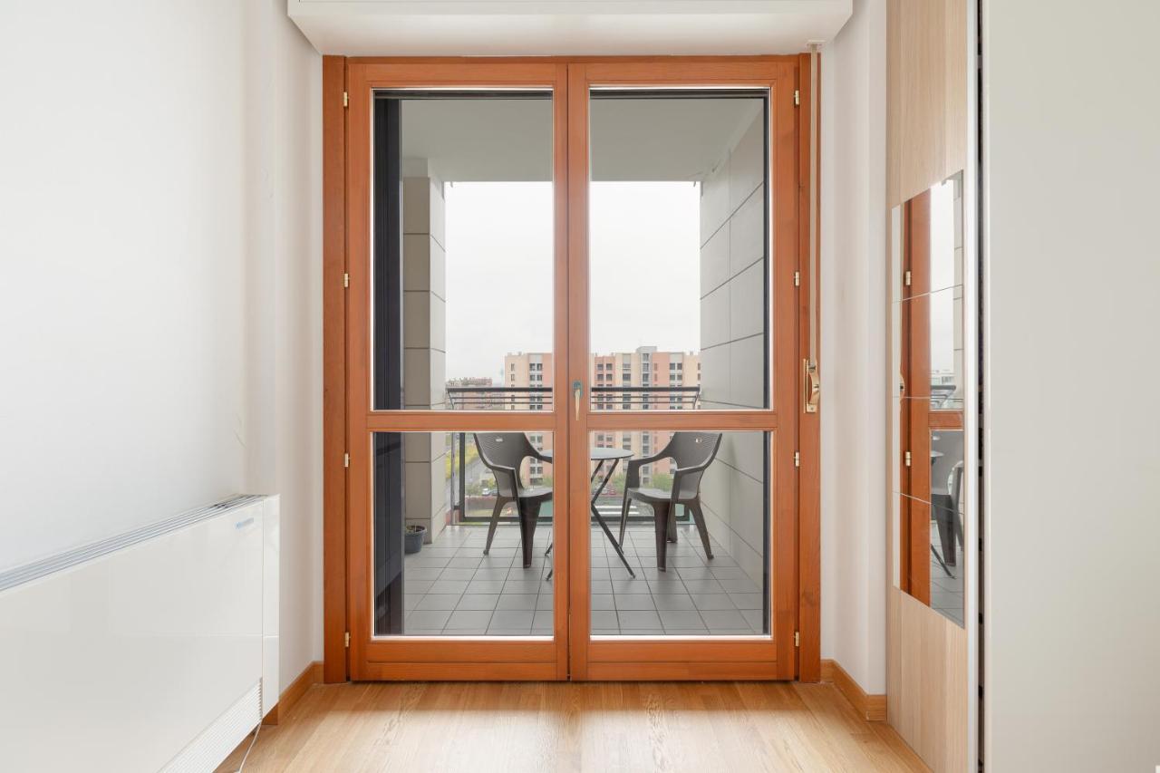 Milan Comfy Apartment X3 - With Balcony Exterior photo